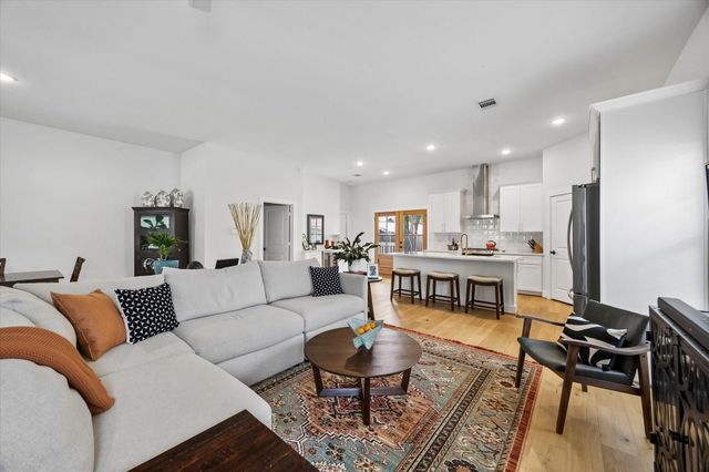 917 Moody Street, Houston, TX 77009