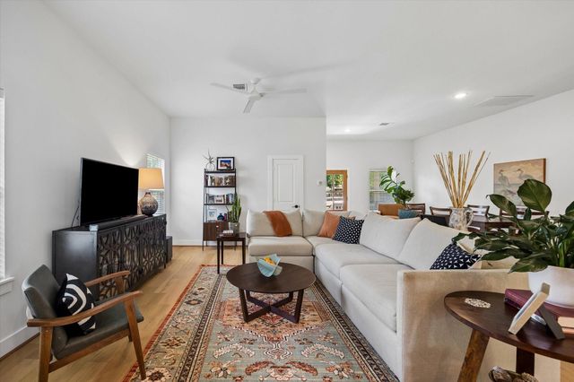 917 Moody Street, Houston, TX 77009