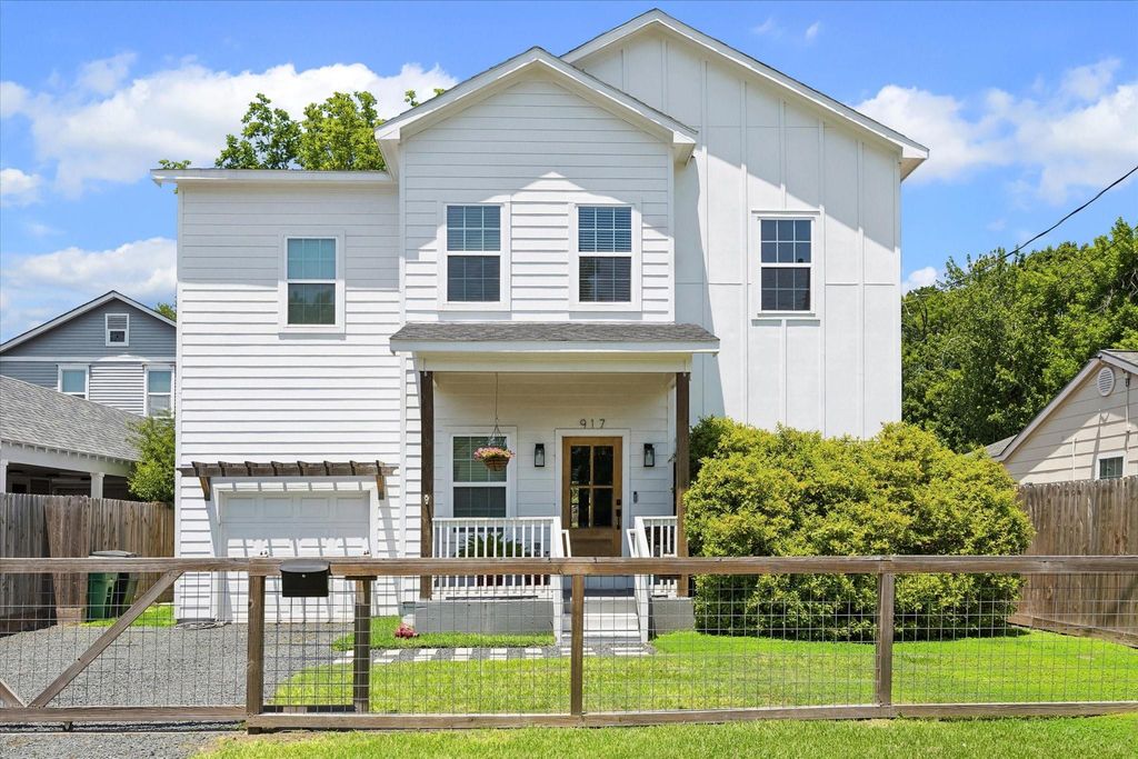 917 Moody Street, Houston, TX 77009