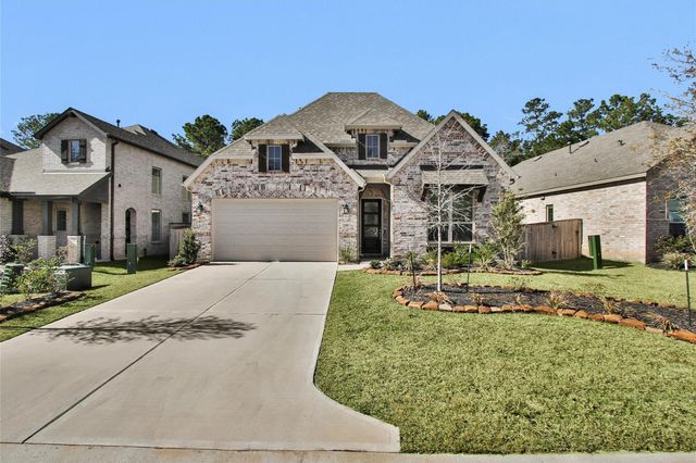 256 Sky Top Drive, Montgomery, TX 77316