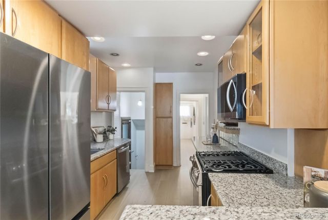 960 N Ogden Street, Denver, CO 80218