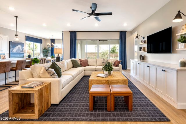 5743 S QUARTZ Street, Gilbert, AZ 85298