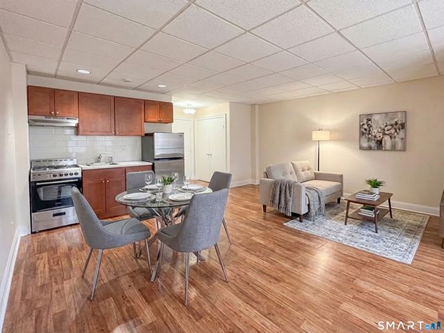 14 Post Road C, Westport, CT 06880