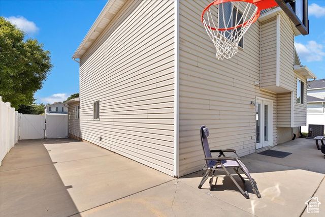 5416 S 3375 W, Roy, UT 84067