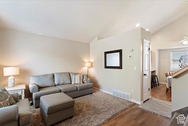 5416 S 3375 W, Roy, UT 84067