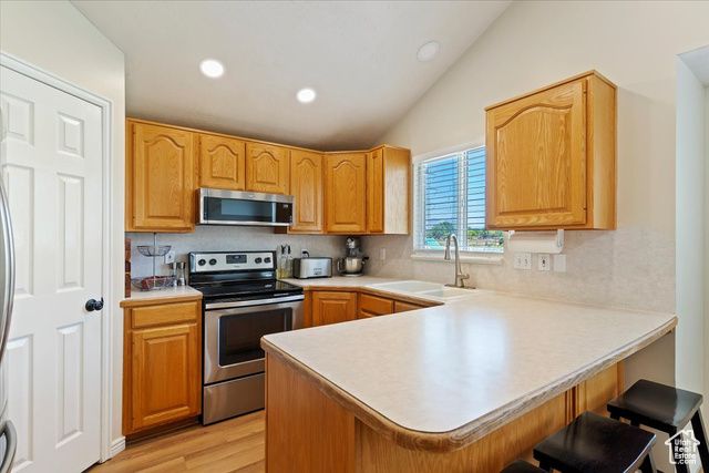 5416 S 3375 W, Roy, UT 84067