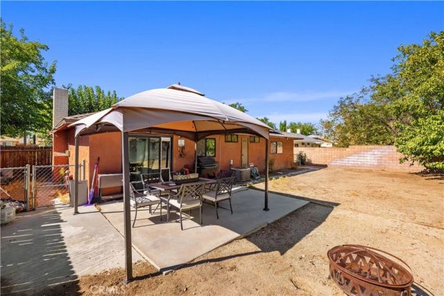 43208 Doverwood, Lancaster, CA 93536