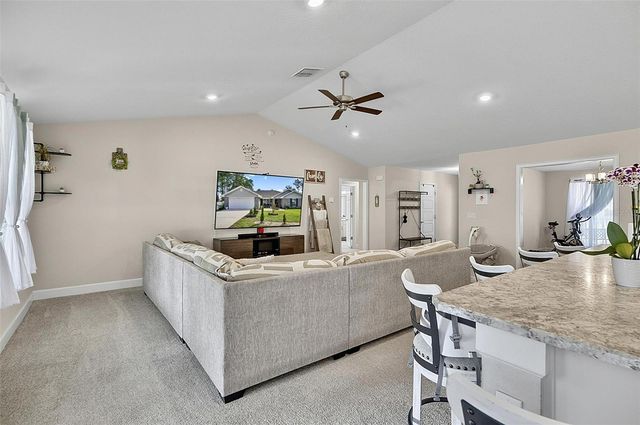 33 RICHARDSON DRIVE, Palm Coast, FL 32164