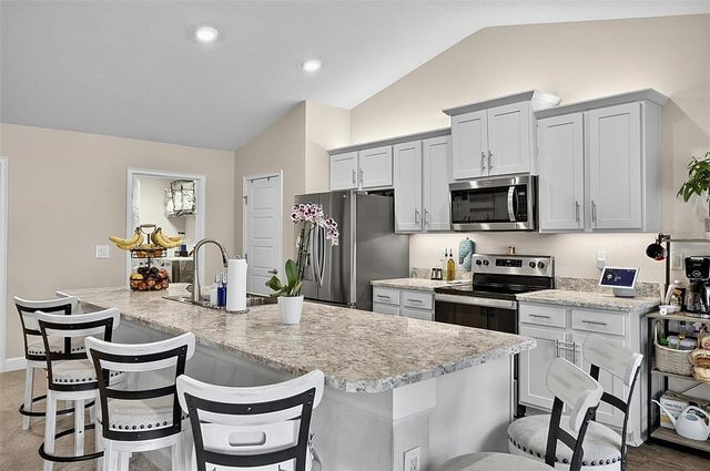 33 RICHARDSON DRIVE, Palm Coast, FL 32164
