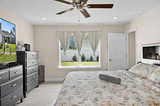 33 RICHARDSON DRIVE, Palm Coast, FL 32164