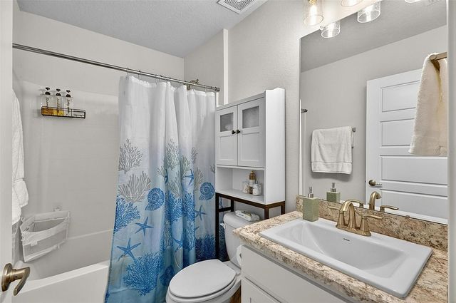 33 RICHARDSON DRIVE, Palm Coast, FL 32164