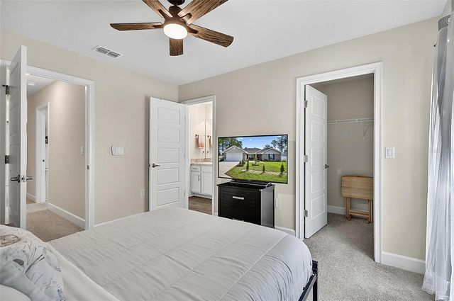 33 RICHARDSON DRIVE, Palm Coast, FL 32164