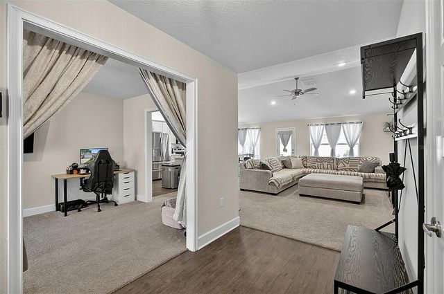 33 RICHARDSON DRIVE, Palm Coast, FL 32164