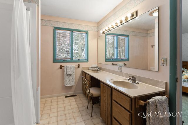 4791 Doug Drive, Fruitland Twp, MI 49461