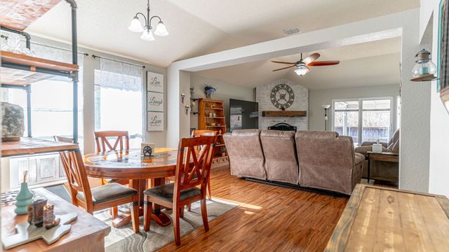 4822 Sapphire Lane, Granbury, TX 76049