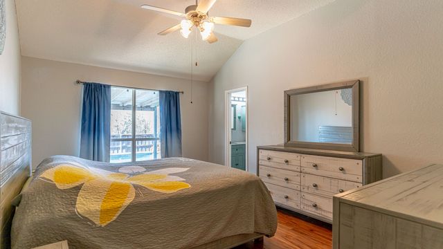 4822 Sapphire Lane, Granbury, TX 76049