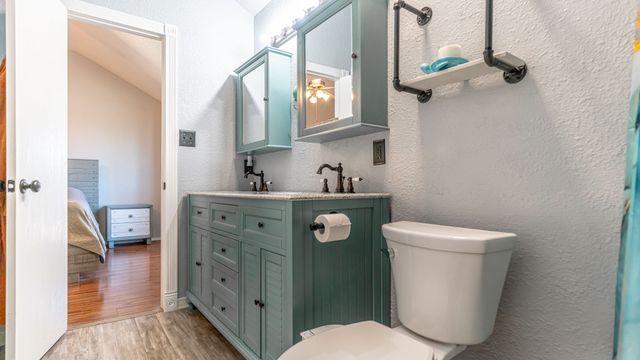4822 Sapphire Lane, Granbury, TX 76049