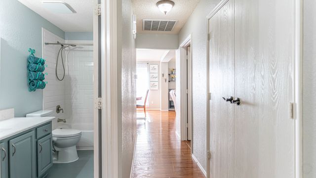 4822 Sapphire Lane, Granbury, TX 76049
