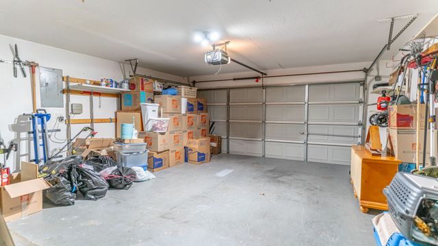 4822 Sapphire Lane, Granbury, TX 76049