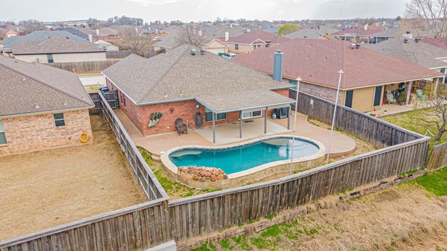 4822 Sapphire Lane, Granbury, TX 76049