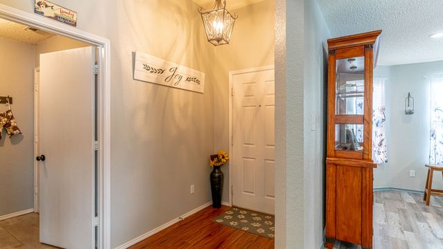4822 Sapphire Lane, Granbury, TX 76049