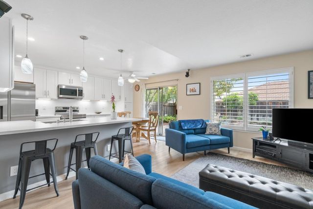 18340 Murphy Springs Drive, Morgan Hill, CA 95037