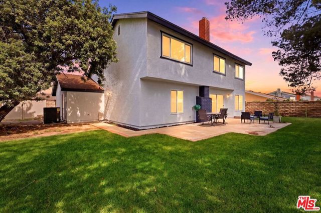 816 Pamela Wood Street, Newbury Park, CA 91320