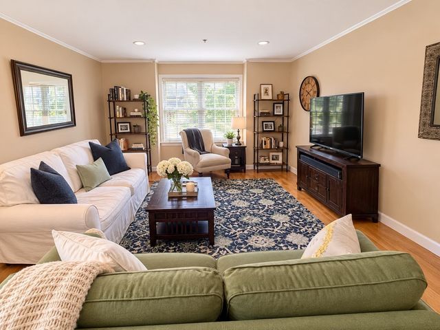 20 4th Street 3, Medford, MA 02155