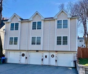 20 4th Street 3, Medford, MA 02155