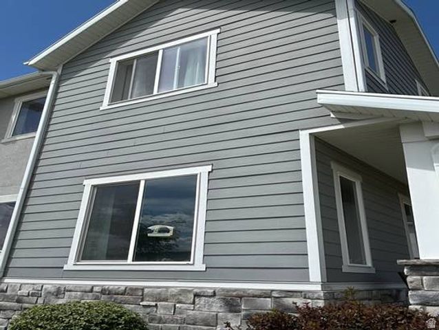 15155 S REINS WAY, Bluffdale, UT 84065