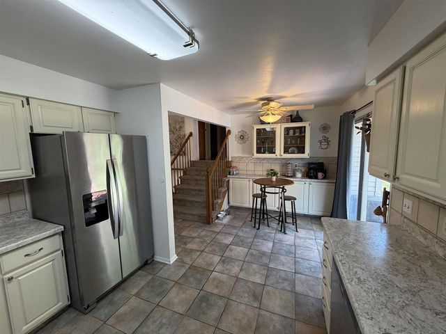 5201 N Grandeur Drive, Milton, WI 53563