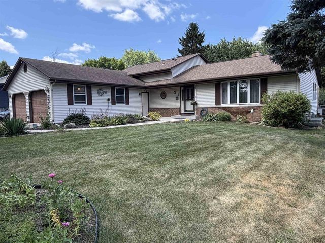 5201 N Grandeur Drive, Milton, WI 53563