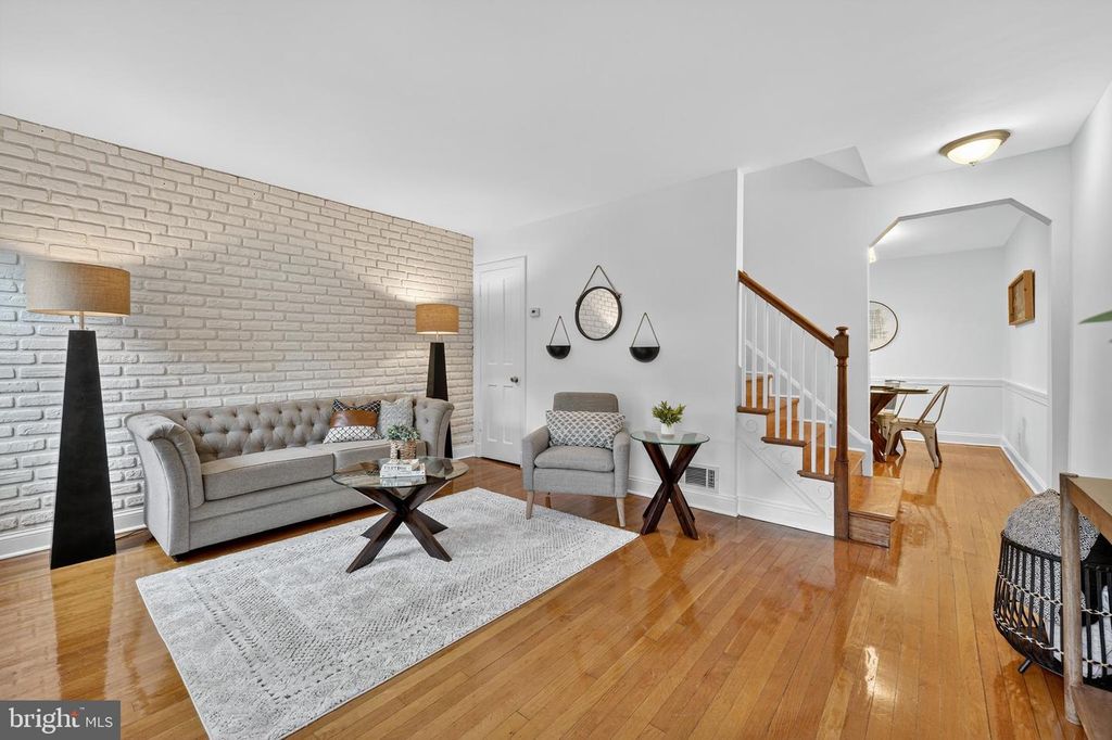 6010 EASTERN AVE NE, Washington, DC 20011