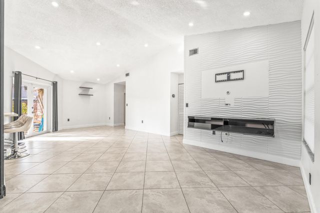 1373 SW 151st Avenue, Sunrise, FL 33326