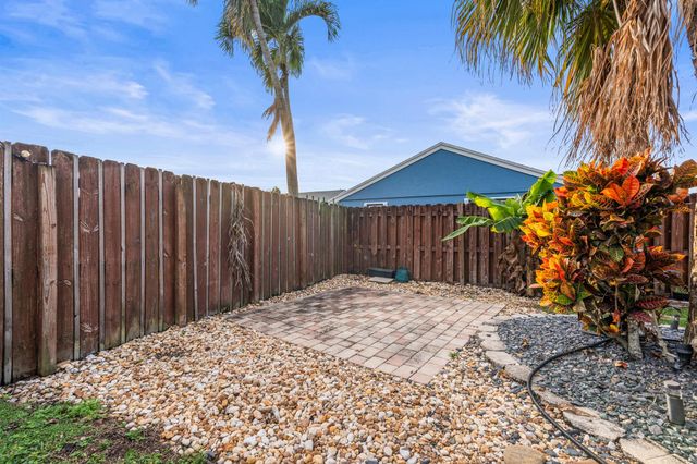 1373 SW 151st Avenue, Sunrise, FL 33326