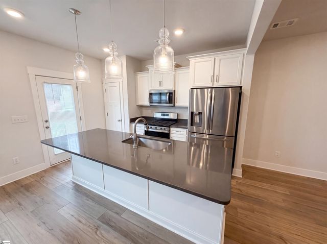 200 Marston Lane, Greenville, SC 29611