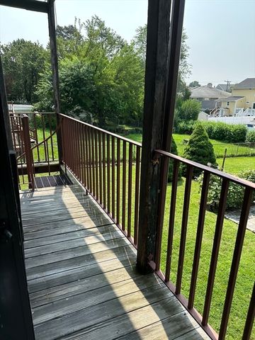 83 Leyden St 1, Boston, MA 02128