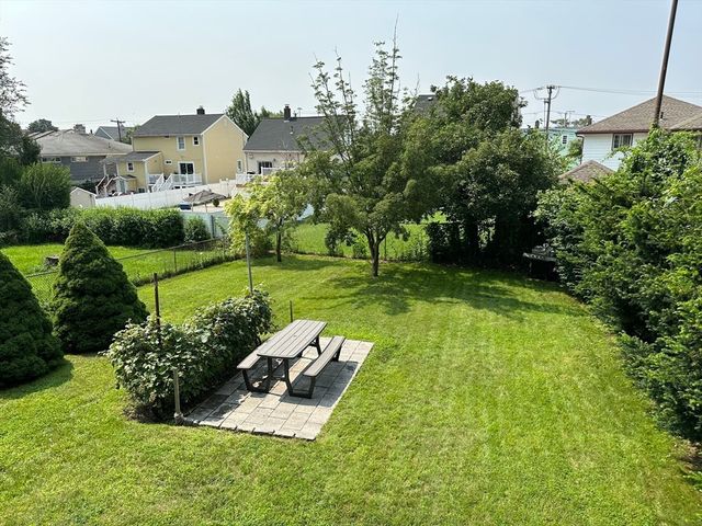 83 Leyden St 1, Boston, MA 02128