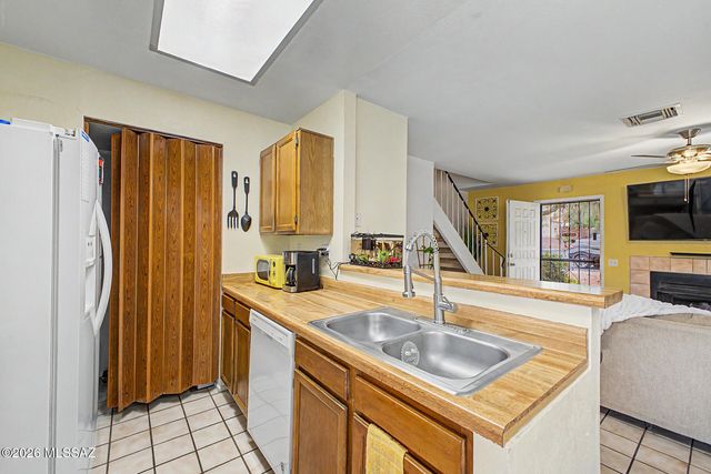 2692 W Avenida Azahar, Tucson, AZ 85745