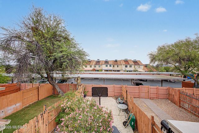 2692 W Avenida Azahar, Tucson, AZ 85745