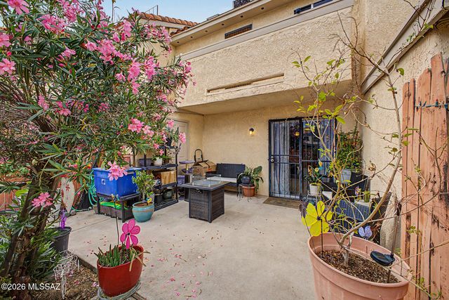 2692 W Avenida Azahar, Tucson, AZ 85745