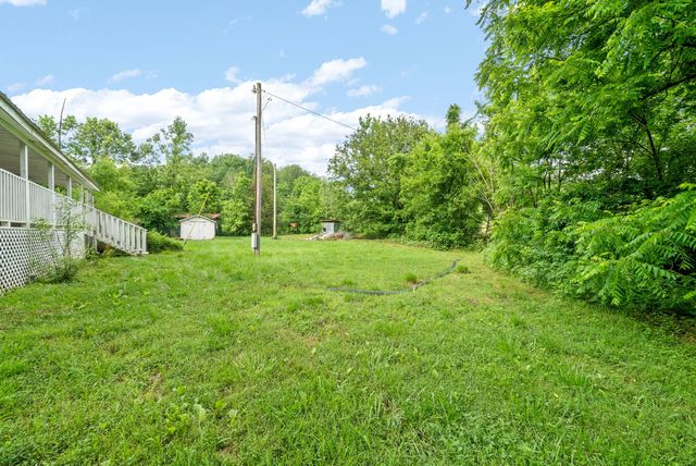 110 Little Fork Rd, Cumberland City, TN 37050