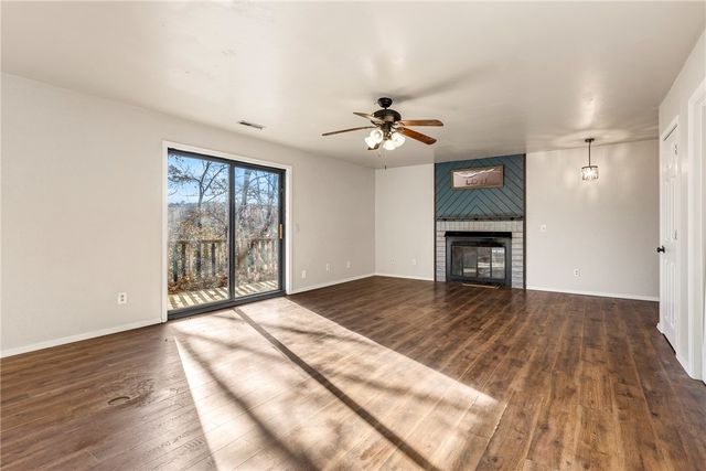 26 Shakespeare Drive, Bella Vista, AR 72714