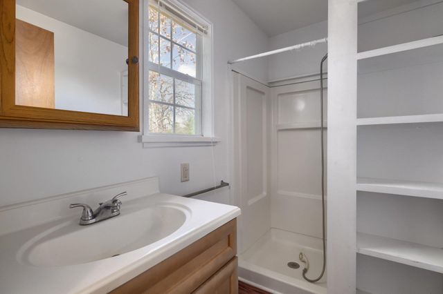 254 Kelley RD W, Bastrop, TX 78602