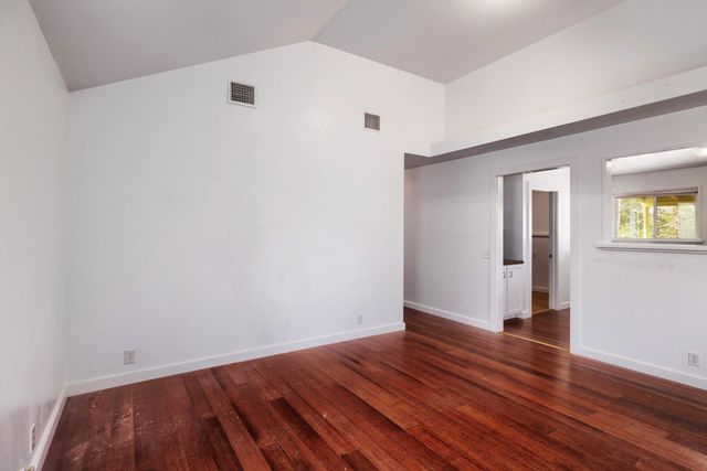 254 Kelley RD W, Bastrop, TX 78602