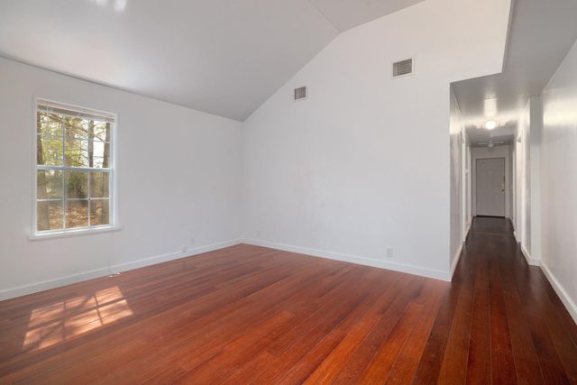 254 Kelley RD W, Bastrop, TX 78602