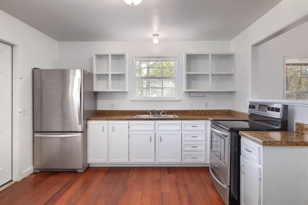 254 Kelley RD W, Bastrop, TX 78602