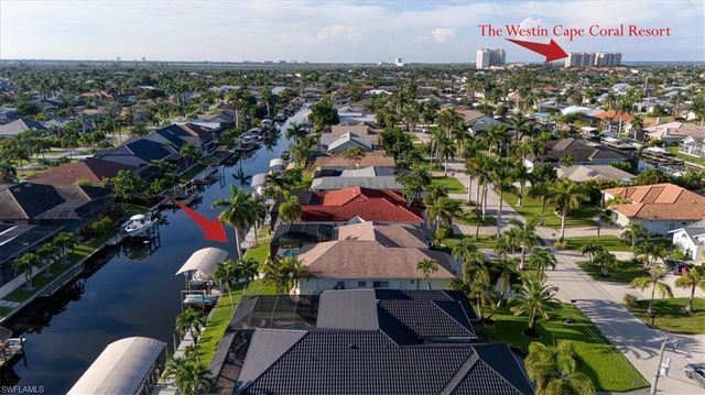 5221 SW 9th PL, Cape Coral, FL 33914
