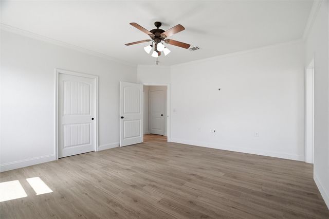 1412 Wedgewood Drive, Cleburne, TX 76033