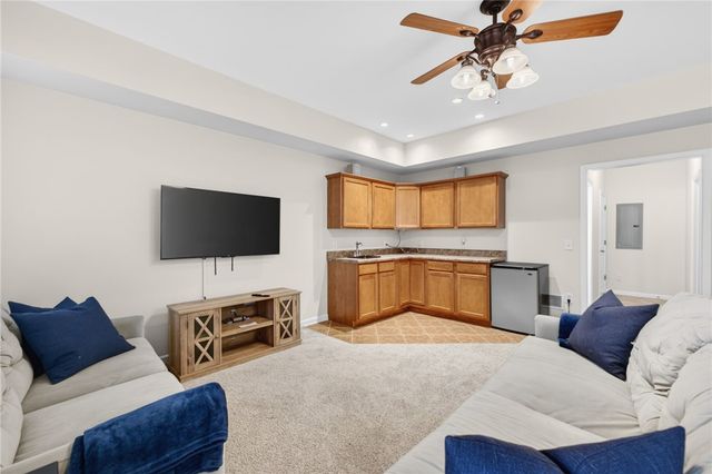 535 Poteet Lane, Seneca, SC 29678